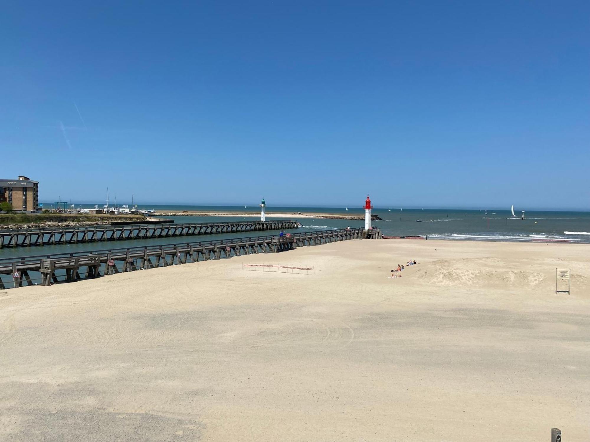 Cote Plage - Magnifique Appartement De Charme A Trouville Sur Mer - Linge - Lit Fait - Parking - Wifi - Classe Par L'Office Du Tourisme Dış mekan fotoğraf