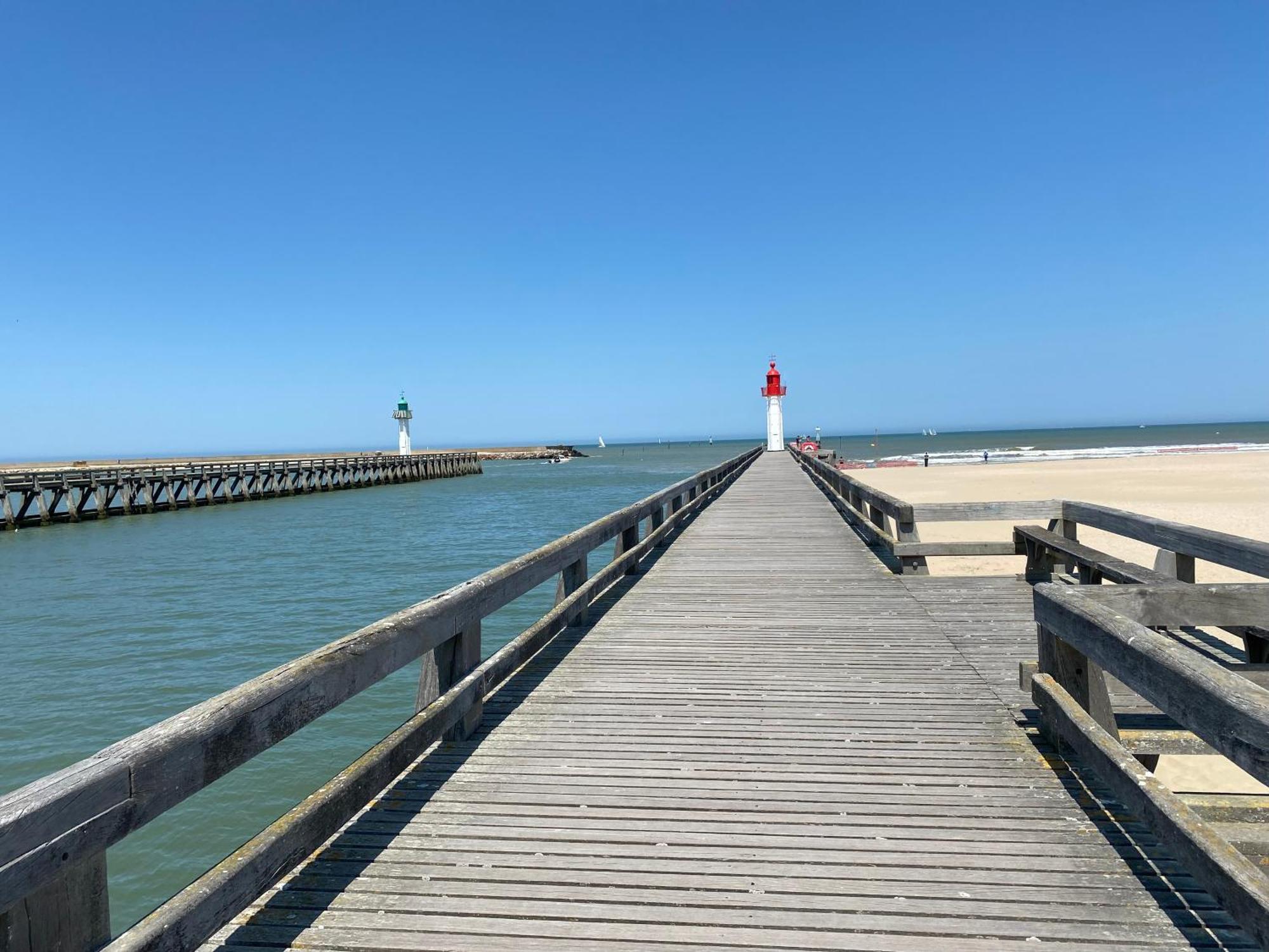 Cote Plage - Magnifique Appartement De Charme A Trouville Sur Mer - Linge - Lit Fait - Parking - Wifi - Classe Par L'Office Du Tourisme Dış mekan fotoğraf